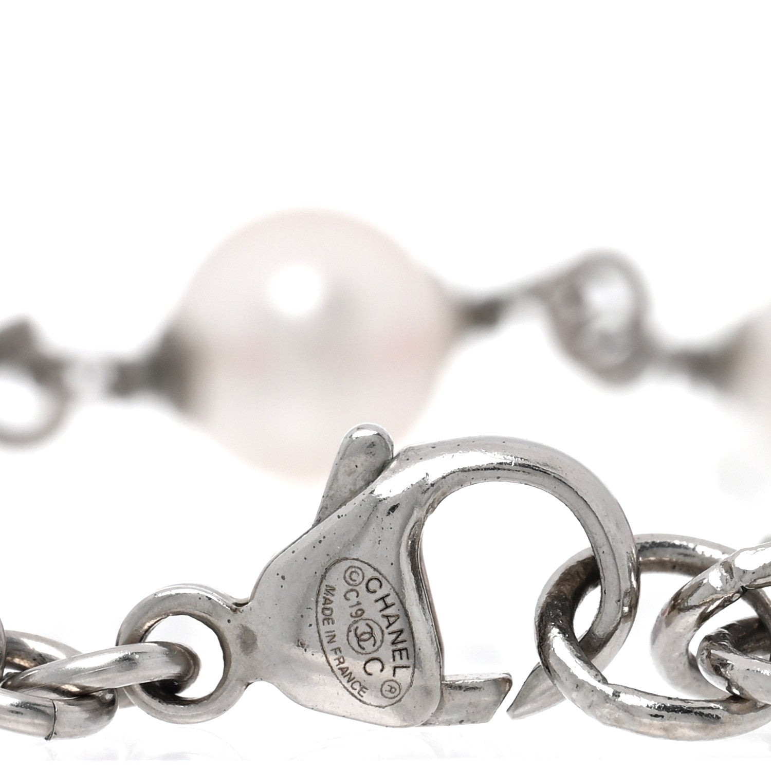Chanel Pearl Enamel CC Bracelet Pink 4 of 5