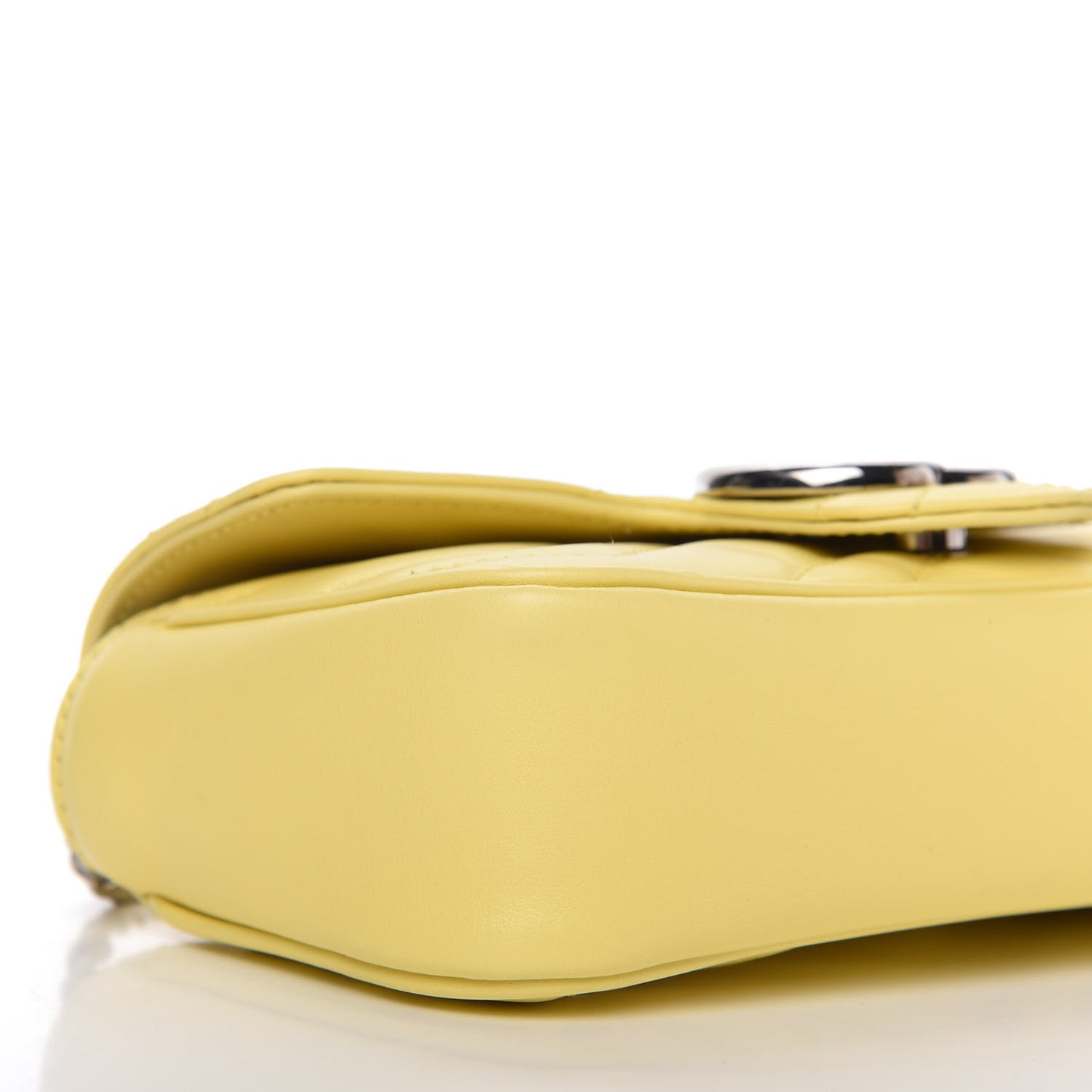Calfskin Matelasse Super Mini GG Marmont Shoulder Bag Banana