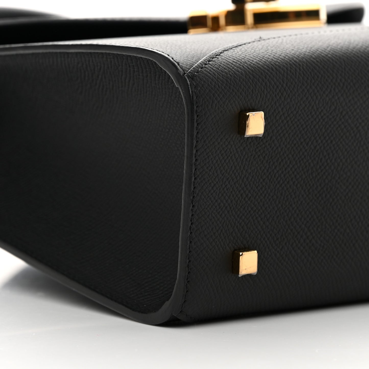Carat Calfskin Gabrielle PM Black