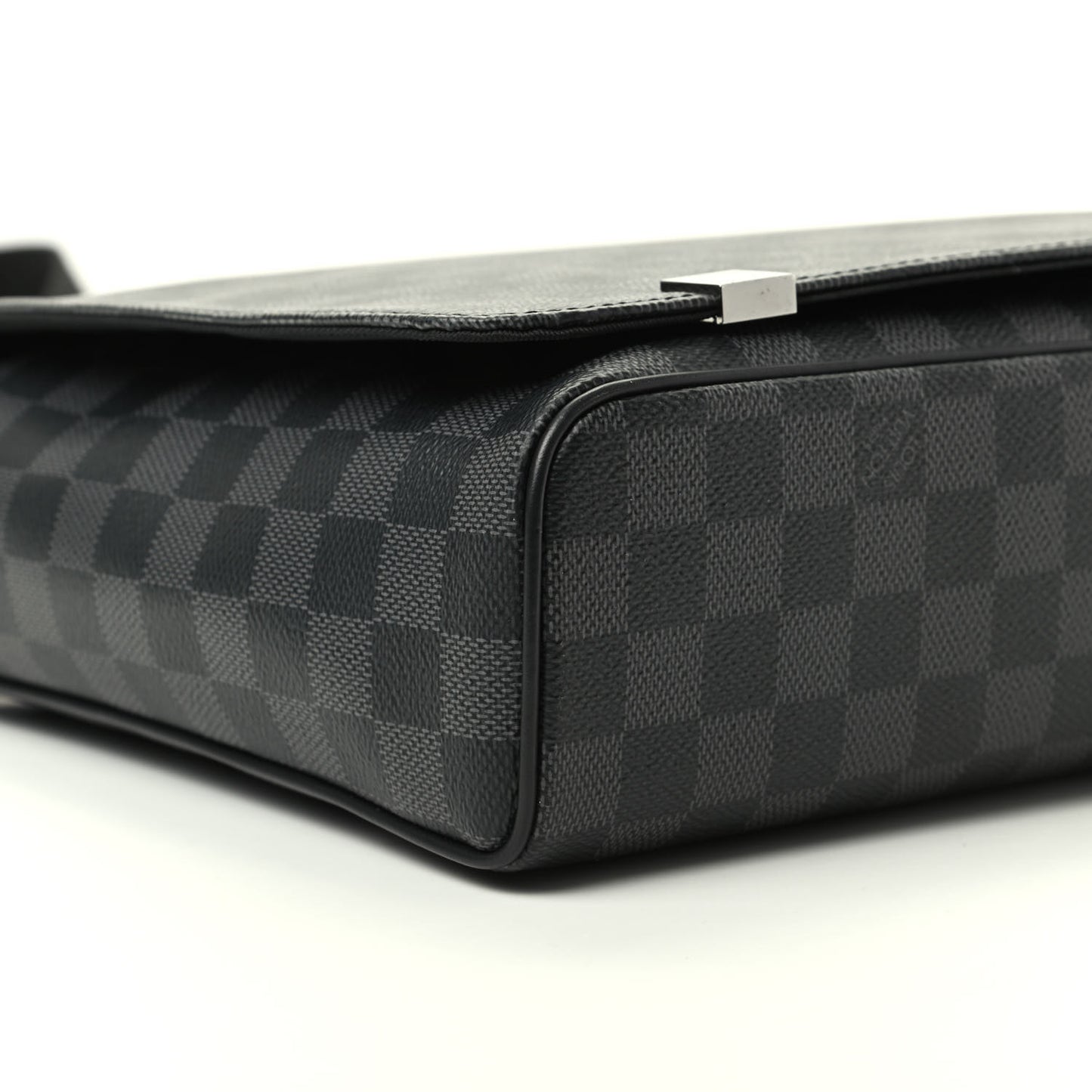 Damier Graphite District MM