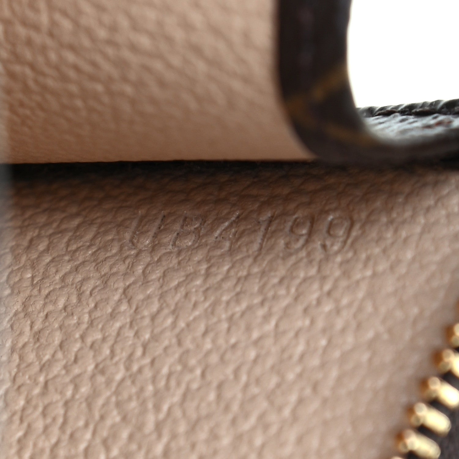 Louis Vuitton Monogram Toiletry Pouch 15 7 of 7