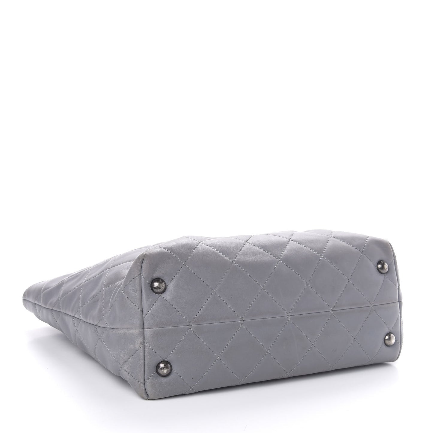 Calfskin Quilted Large Shopping In Chains Tote Light Grey