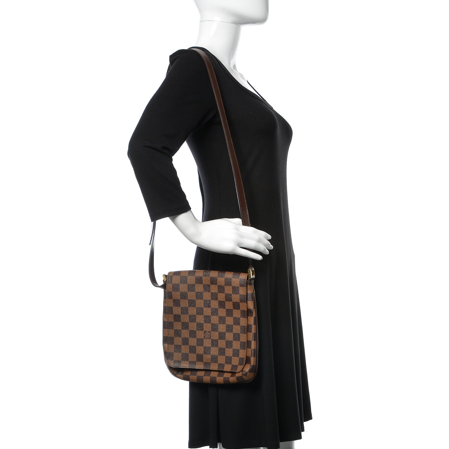 Louis Vuitton Damier Ebene Musette Salsa 2 of 8
