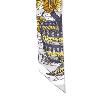 Hermes Silk La Danse Des Amazones Twilly Gris White Gold 4 of 4