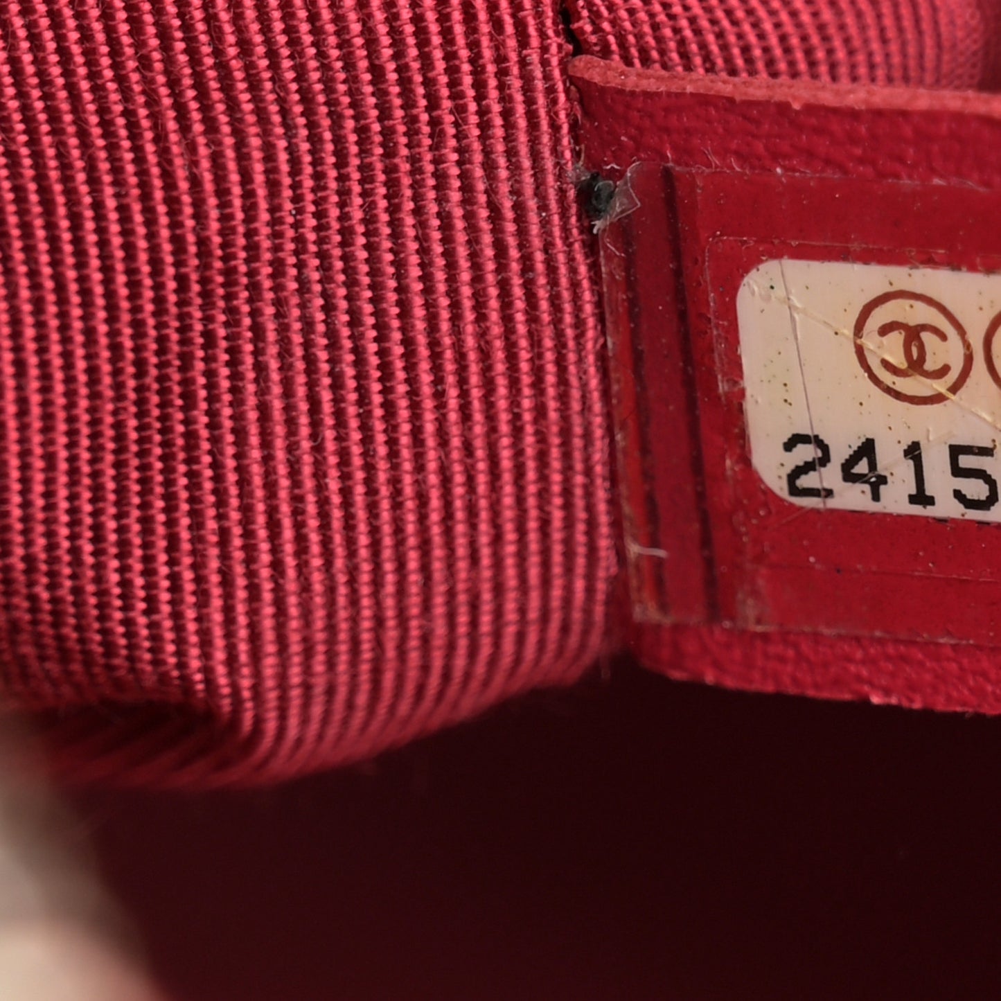 Aged Calfskin Quilted Medium Gabrielle Hobo Black