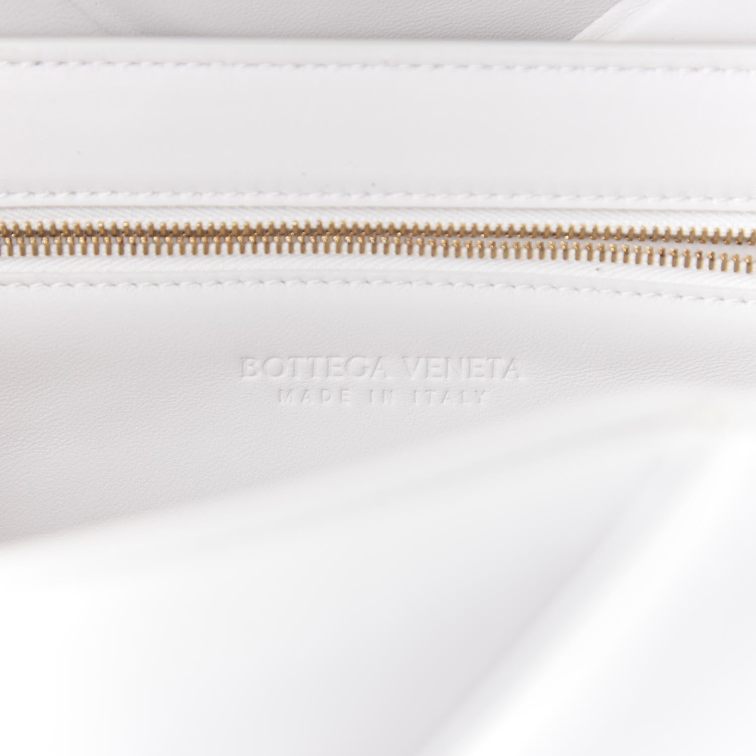 Bottega Veneta Nappa Intreccio Padded Top Handle Shoulder Bag White 9 of 11