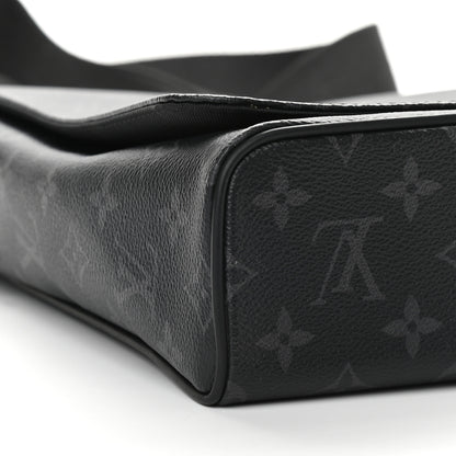 Louis Vuitton Monogram Eclipse District MM 7 of 8