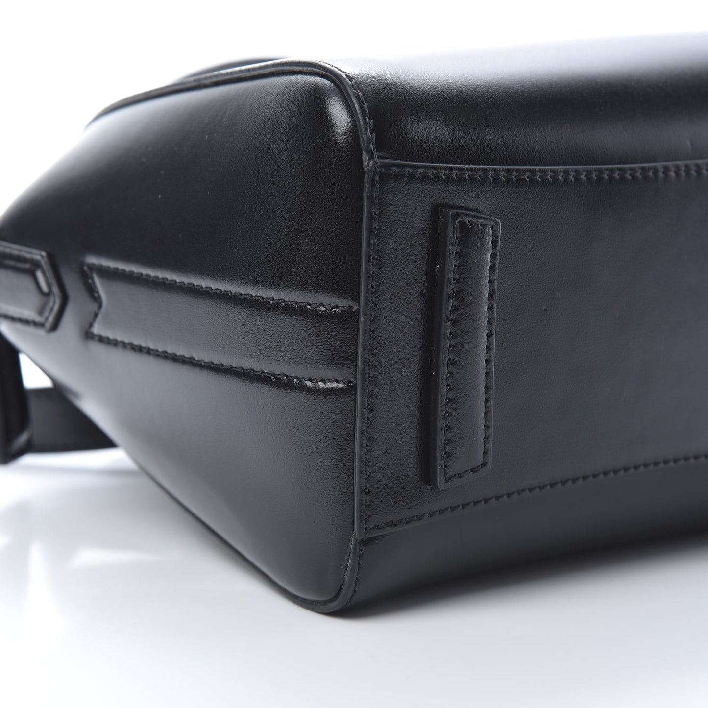 Shiny Lord Calfskin Mini Antigona Black