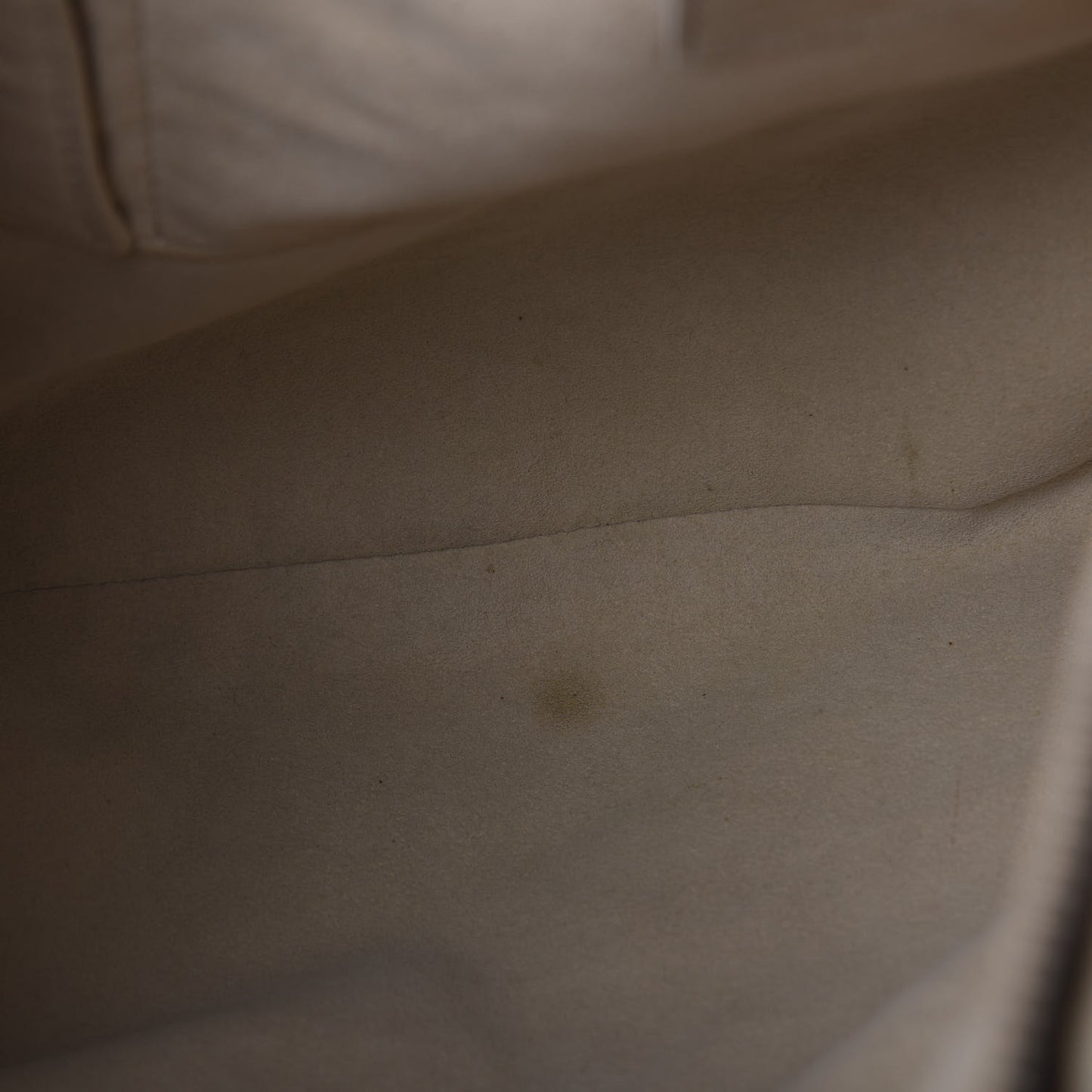 Lambskin Olympe Nimbus GM Ecru