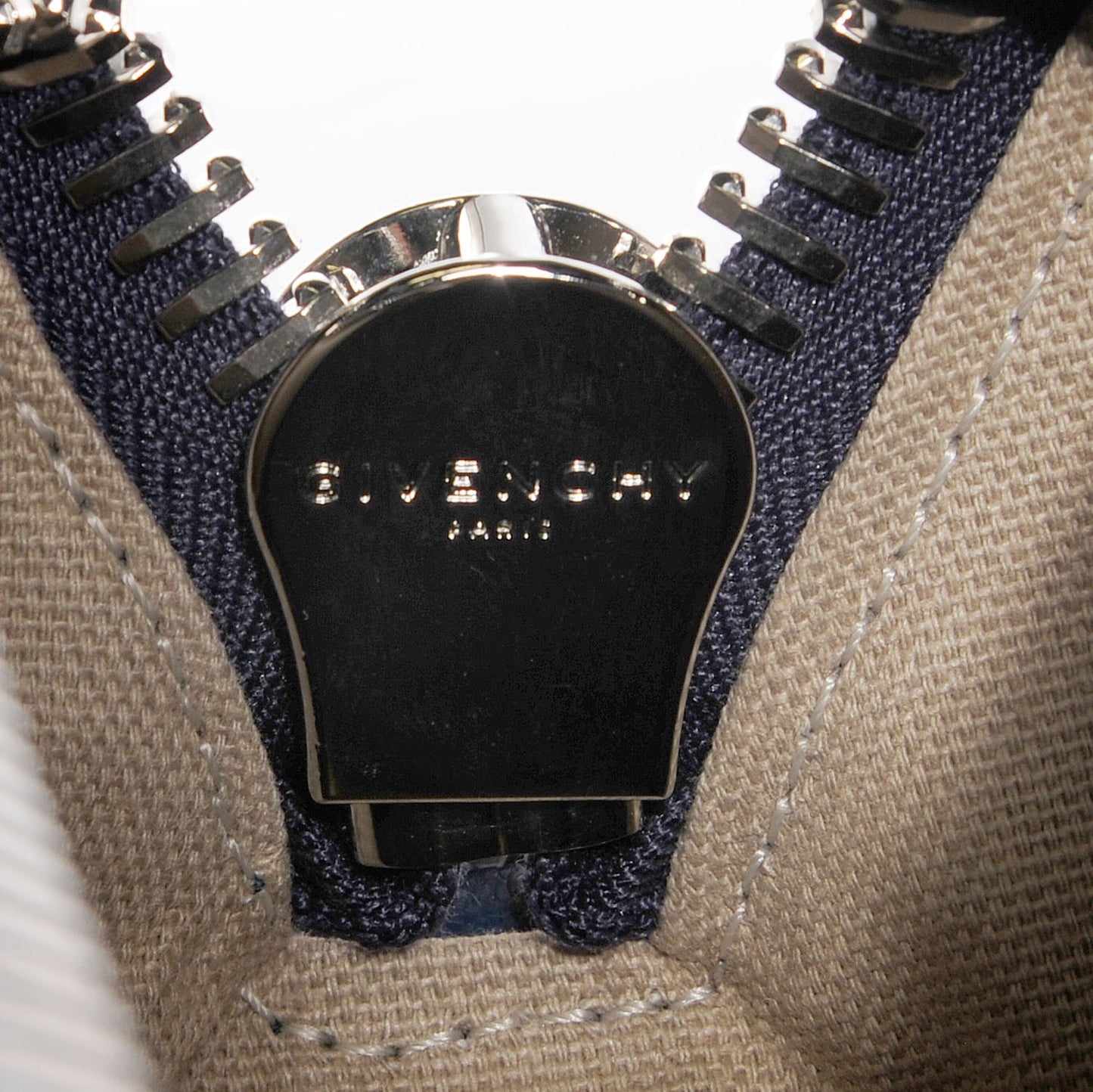 Sugar Goatskin Small Antigona Navy