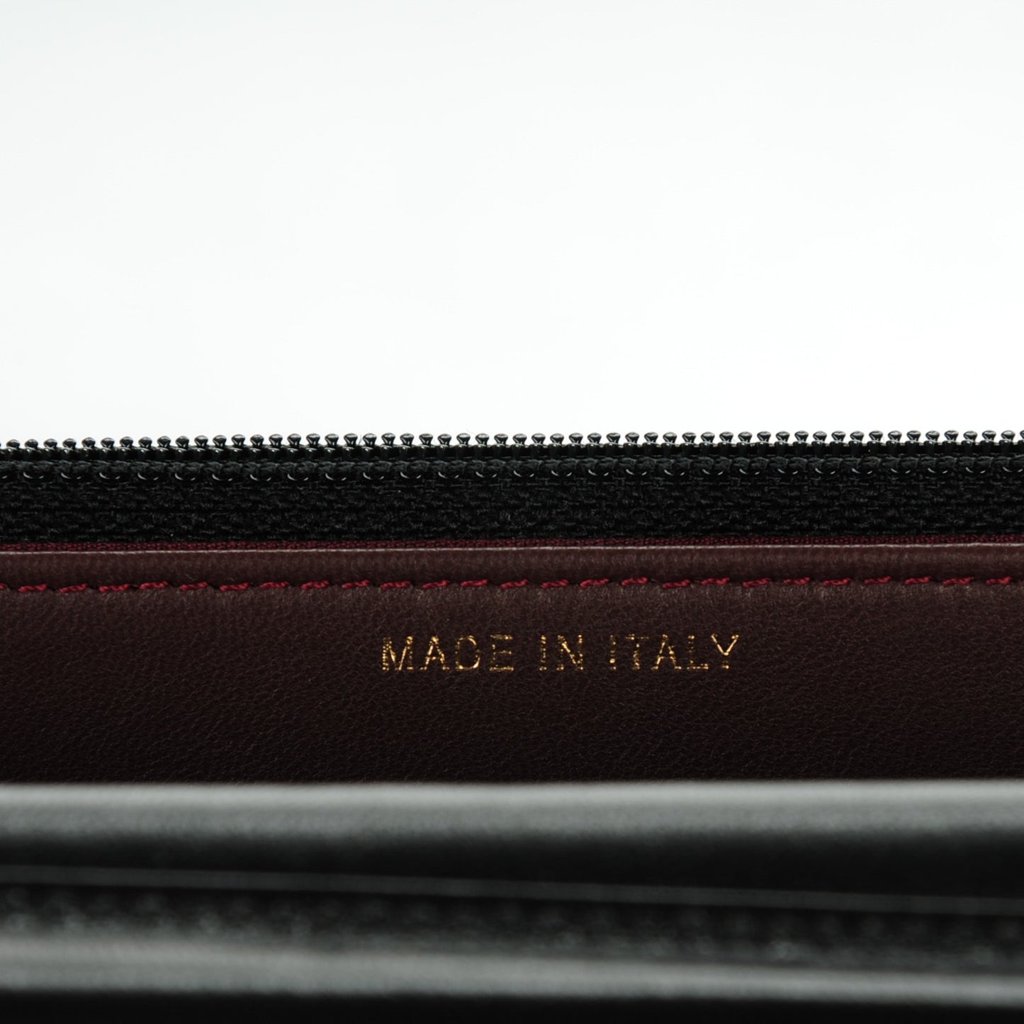 Lambskin Chevron Wallet On Chain WOC Black