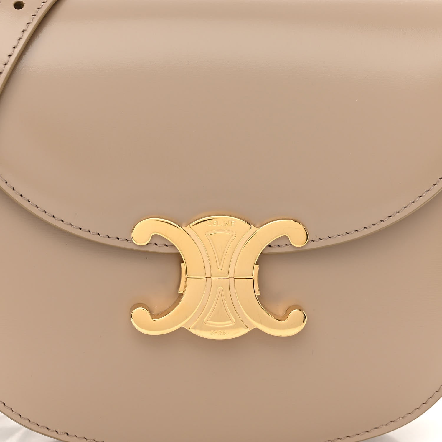 Celine Shiny Calfskin Triomphe Besace Clea Pebble 7 of 9