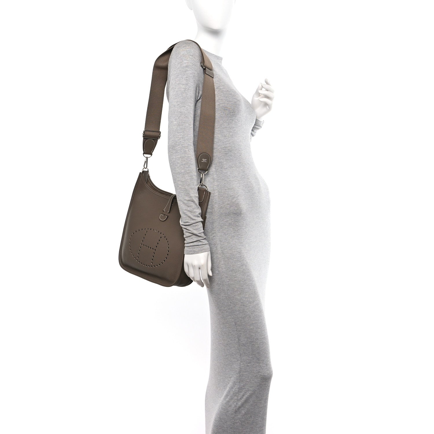 Hermes Taurillon Clemence Evelyne III PM Etoupe 2 of 11