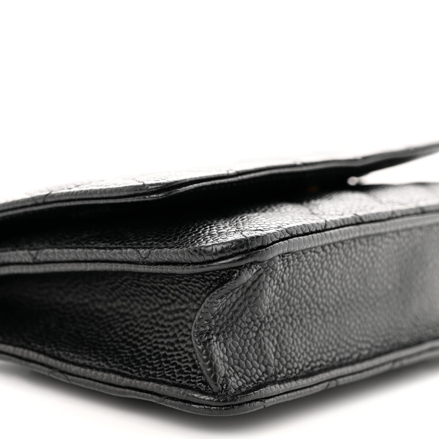 Caviar Quilted Wallet on Chain WOC Black