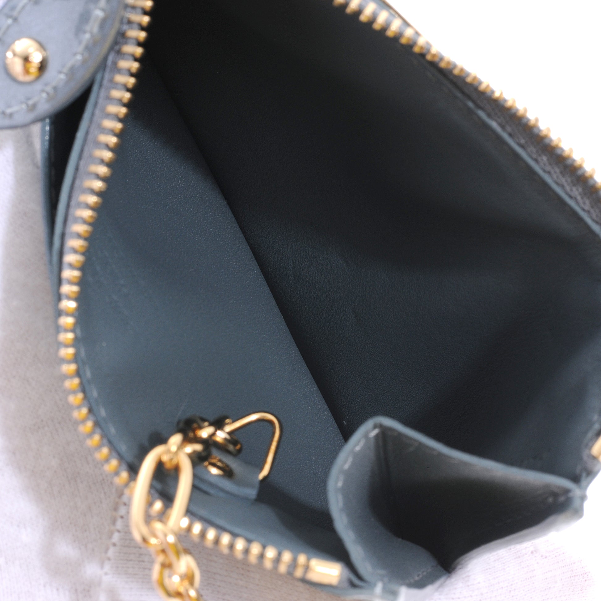 Louis Vuitton Vernis Key Pouch Givre 6 of 6