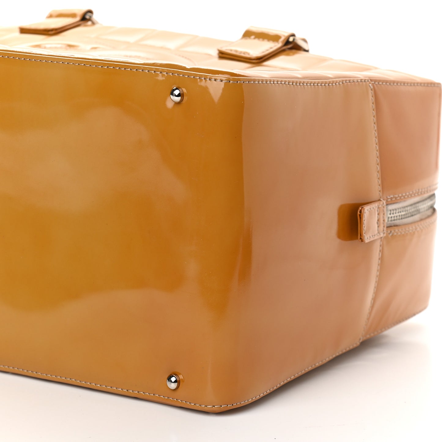 Patent Quilted Chocolate Bar Bowler Beige