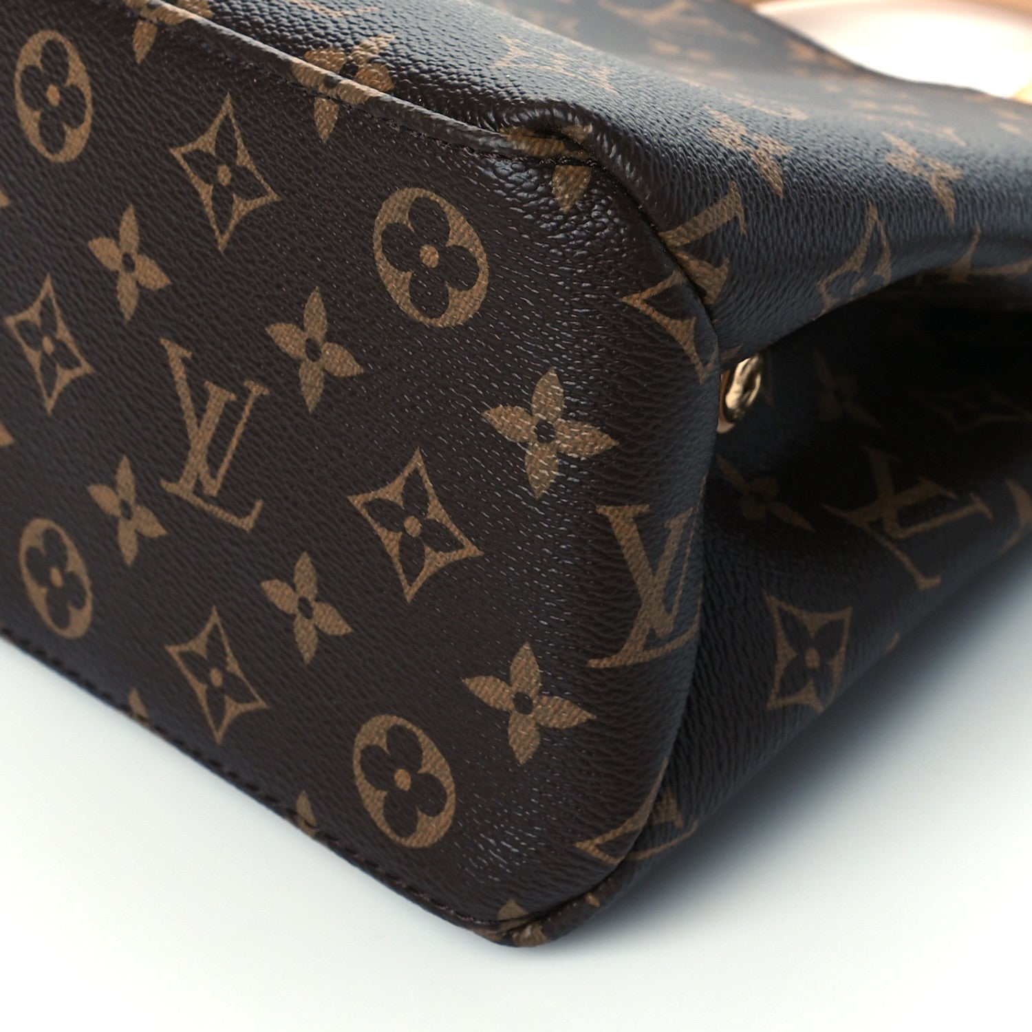 Louis Vuitton Monogram Petit Palais 9 of 9