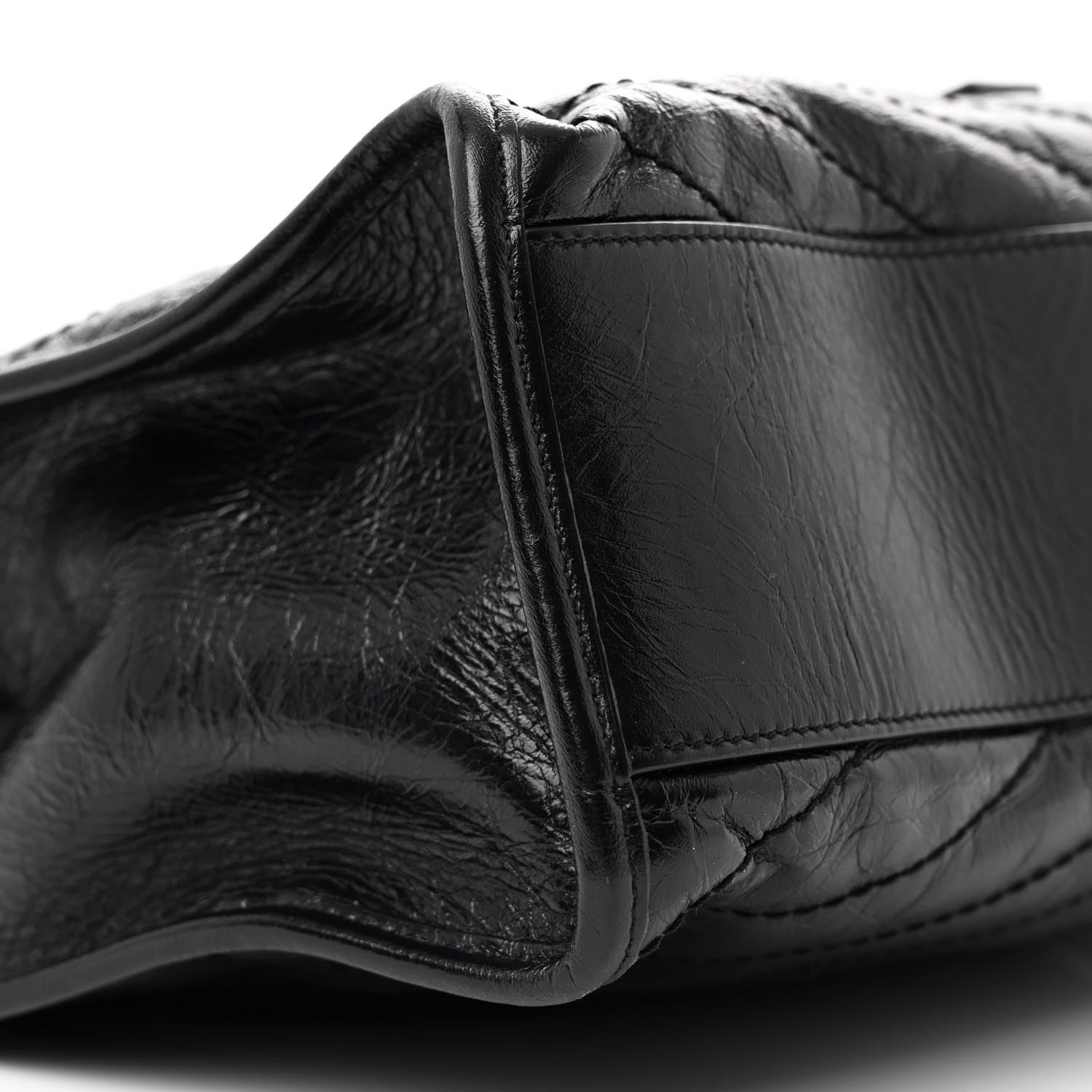 Saint Laurent Crinkled Calfskin Matelasse Monogram Medium Niki Shopper Tote Black 9 of 11