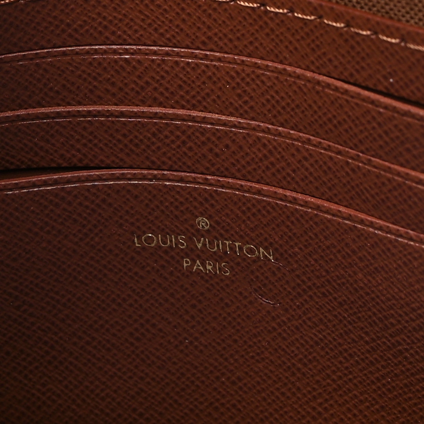 Monogram Ivy Wallet On Chain