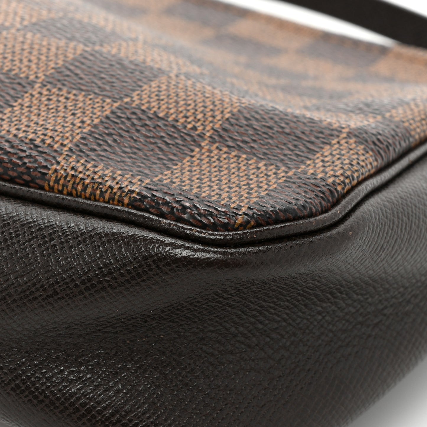 Damier Ebene Trousse Make Up Bag Pochette