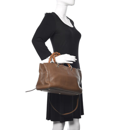 Gucci Pebbled Calfskin Medium Bamboo Shopper Tote Acero 2 of 13