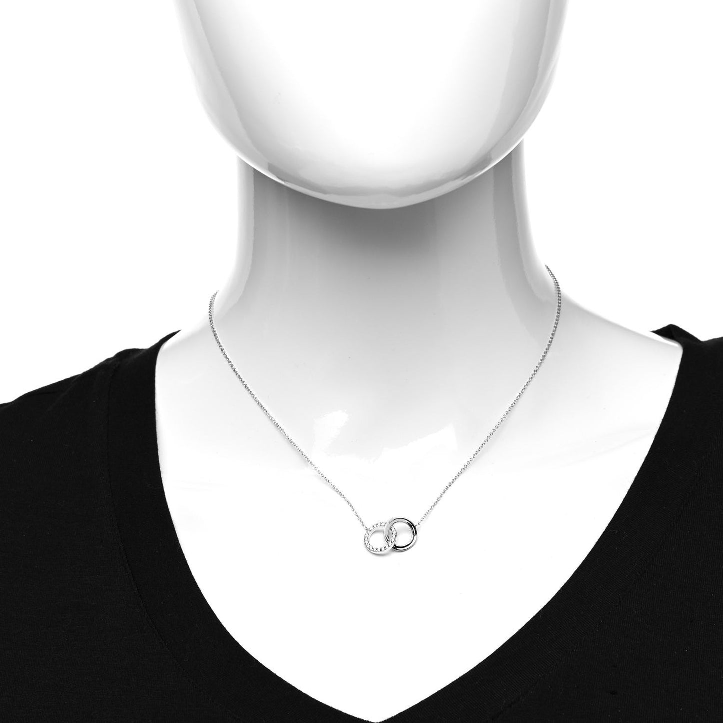 18K White Gold Diamond Double Interlocking Circles Pendant Necklace