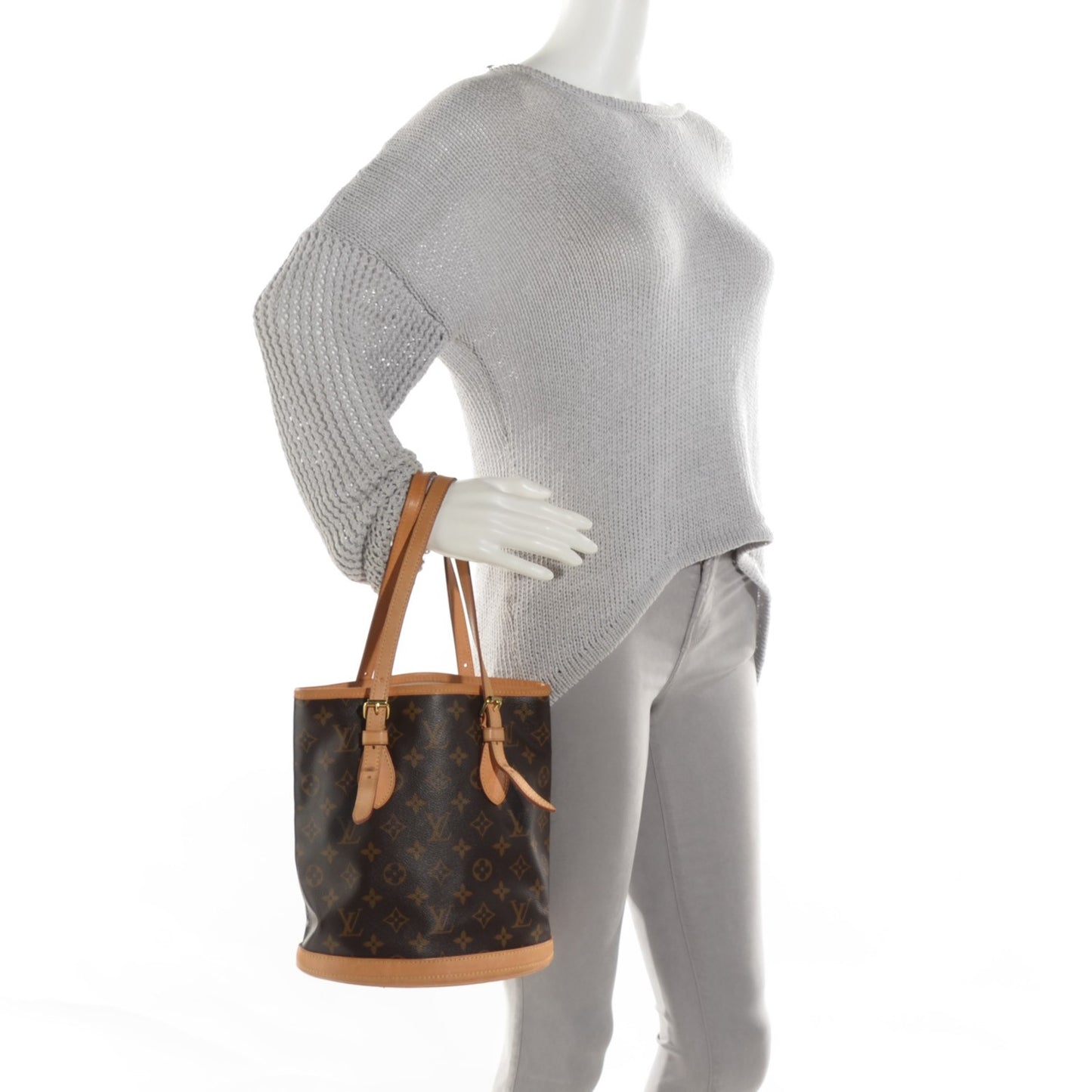 Monogram Petit Bucket 23