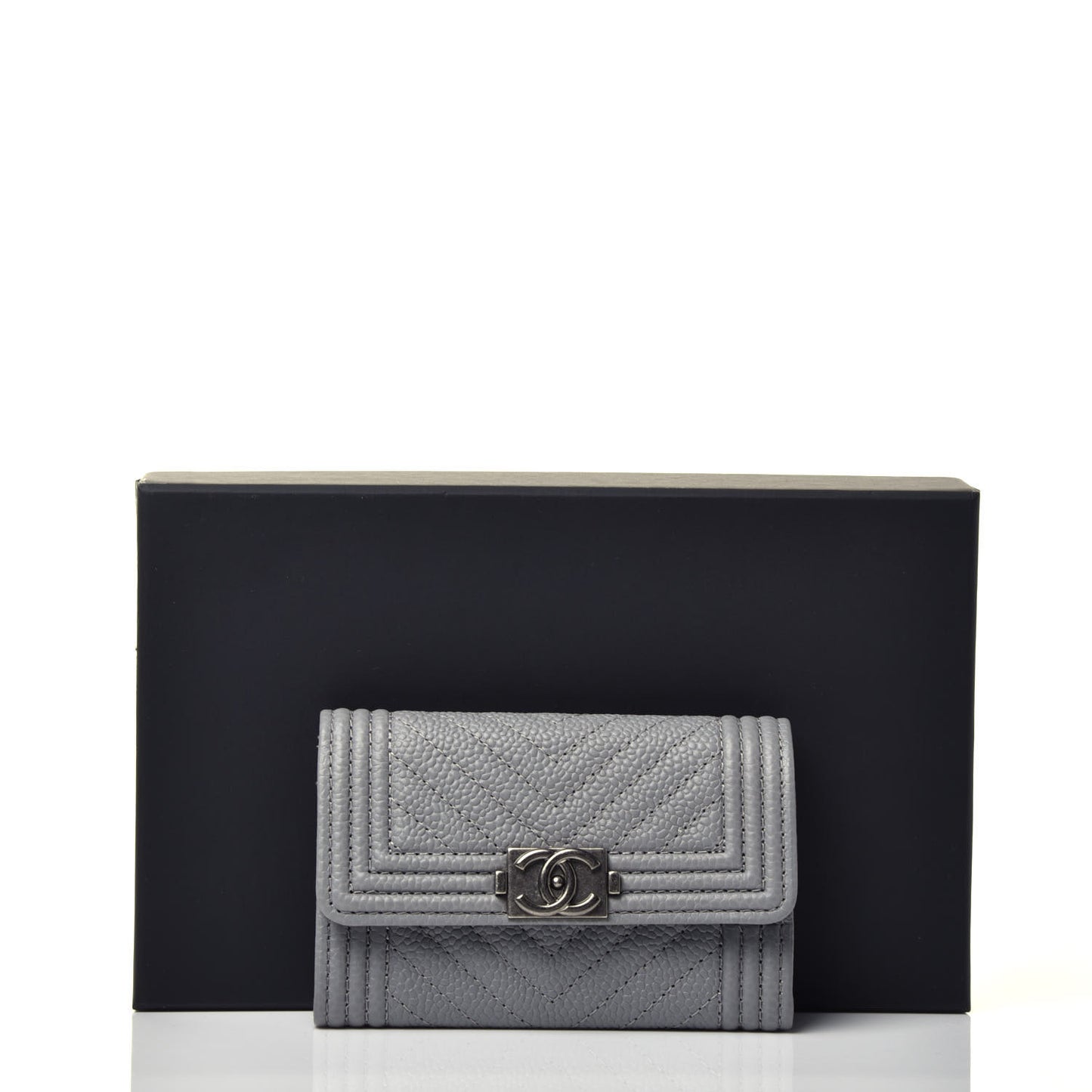 Caviar Chevron Quilted Boy Flap Card Holder Grey