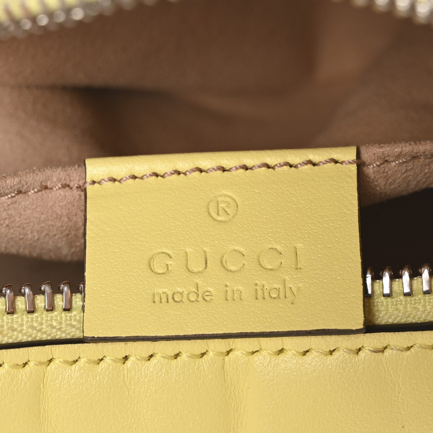Calfskin Matelasse Mini GG Marmont Chain Shoulder Bag Banana