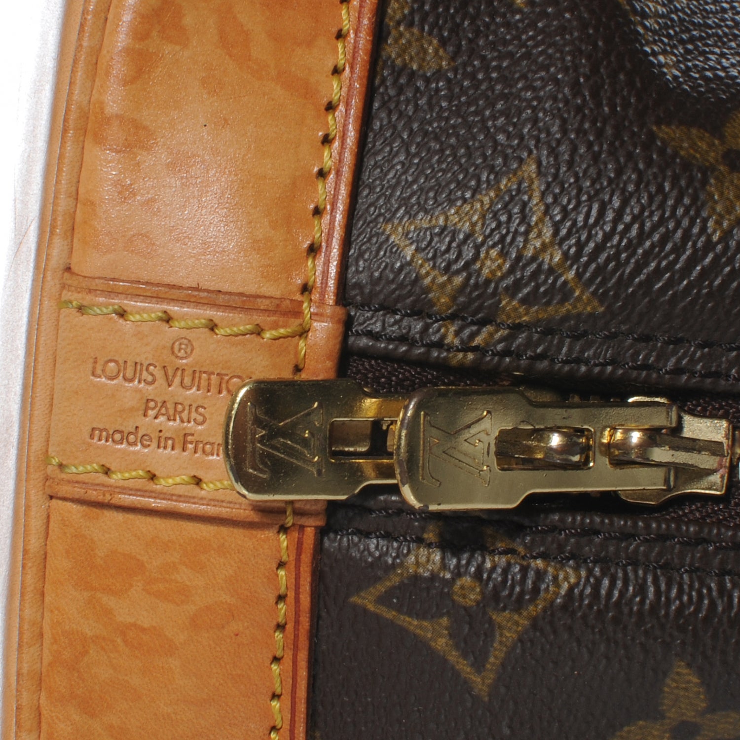Louis Vuitton Monogram Alma PM 5 of 7