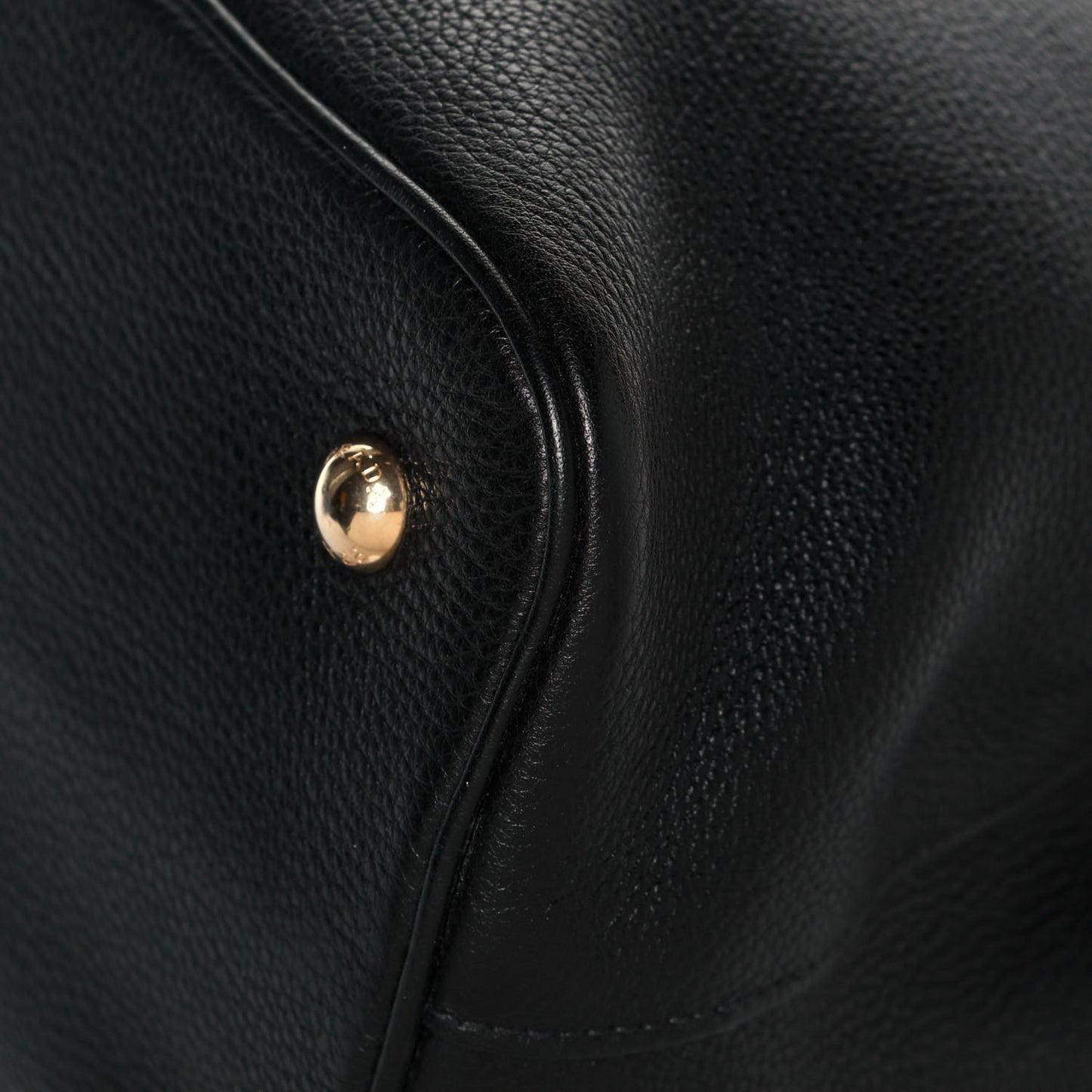 Vitello Daino Tote Black