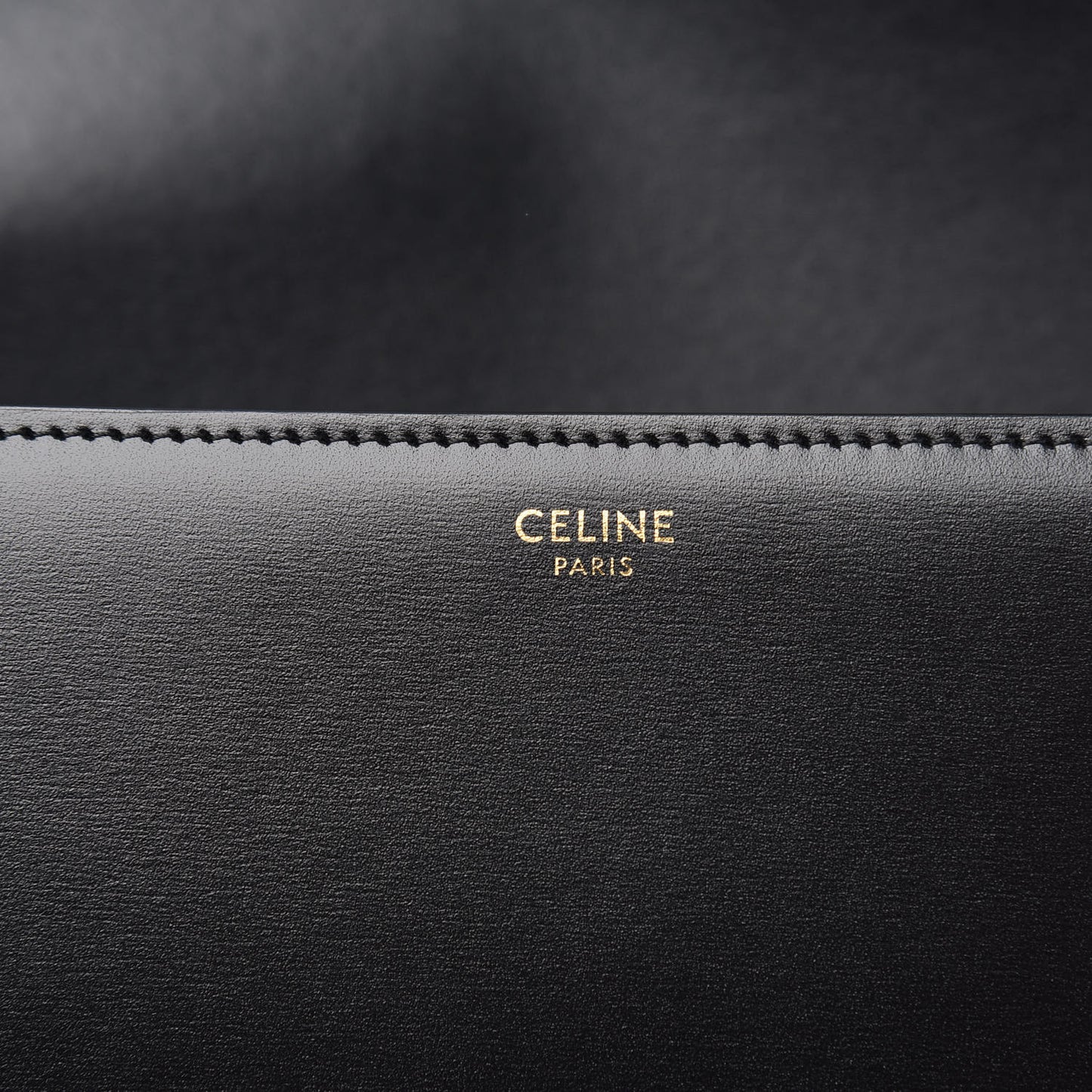 Shiny Calfskin Medium Triomphe Black