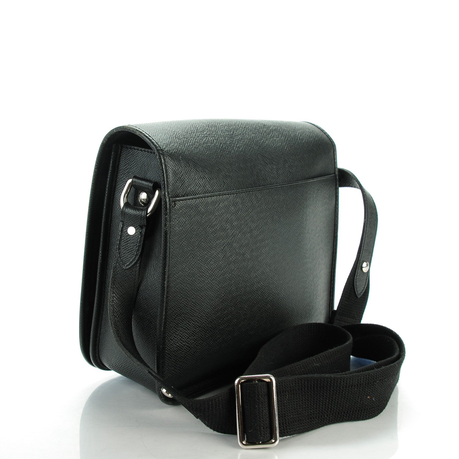 Louis Vuitton Taiga Andrei Ardoise 3 of 7