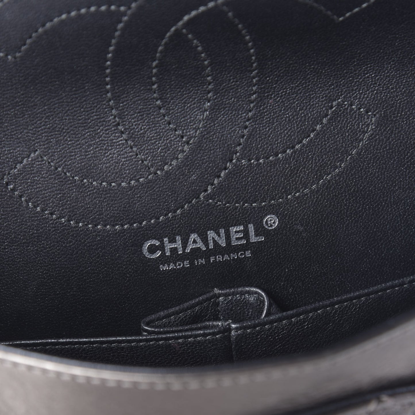 Metallic Aged Calfskin Quilted 2.55 Reissue 226 Flap Dark Silver