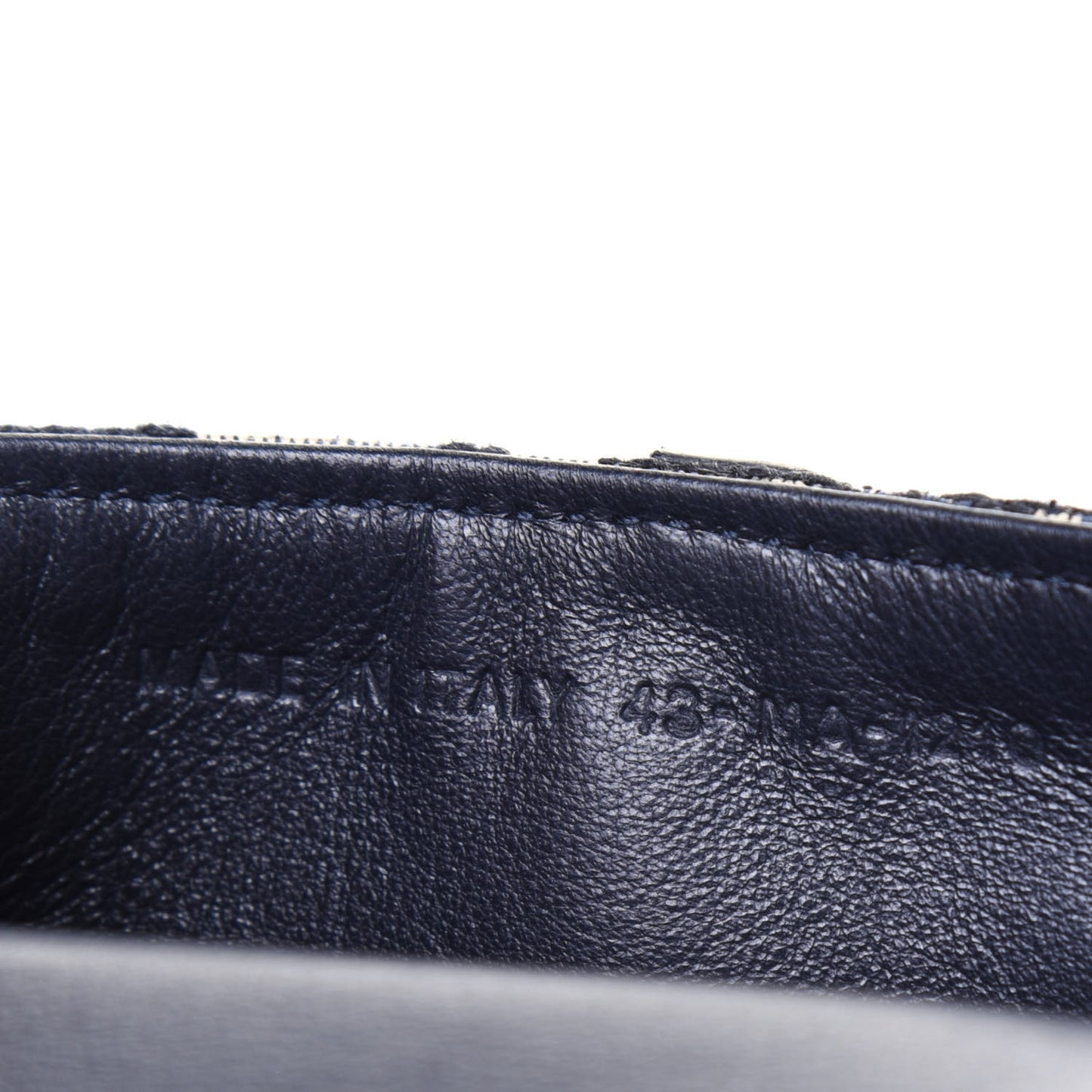 Oblique Nano Saddle Chain Pouch Blue