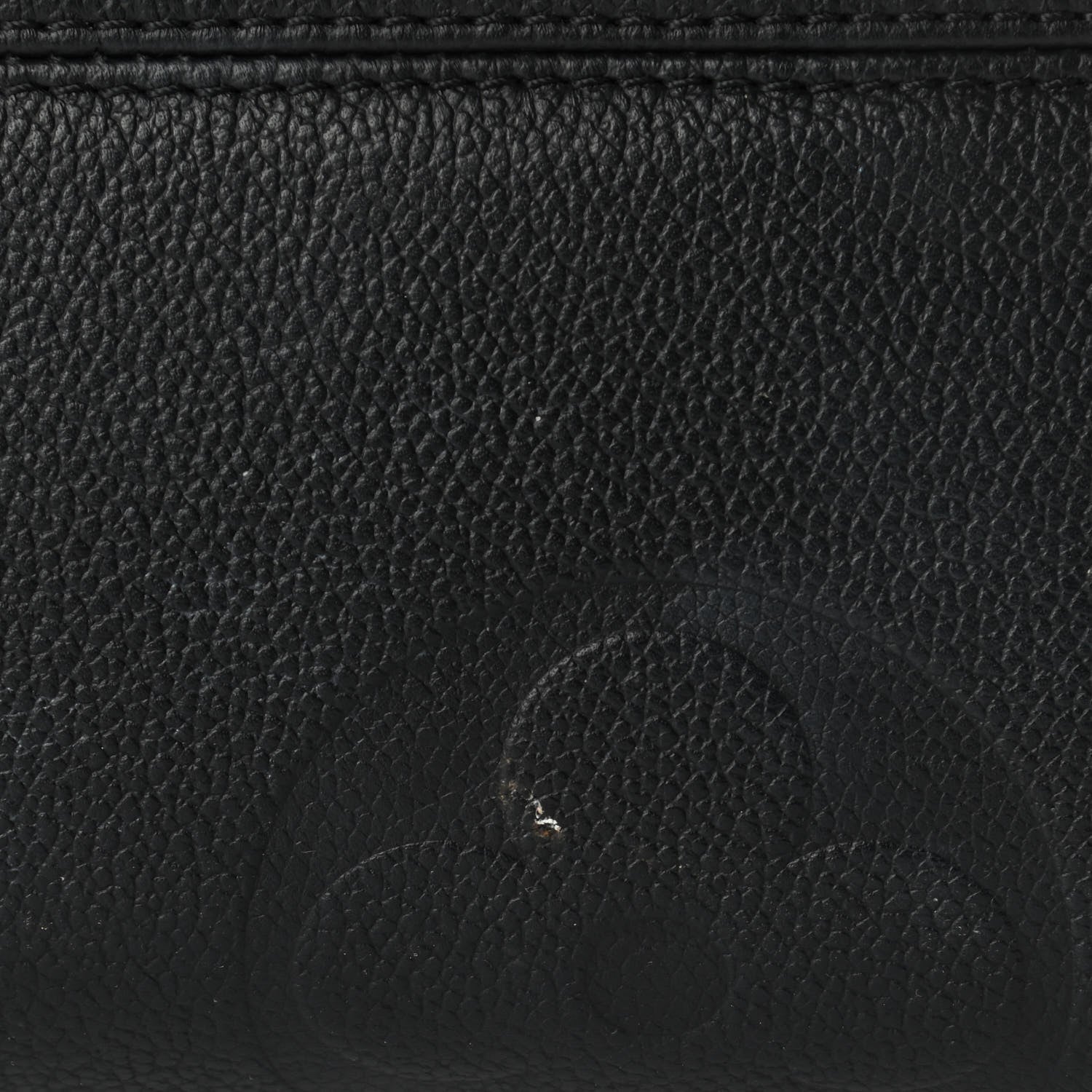 Louis Vuitton Empreinte Monogram Giant Onthego GM Black 13 of 14