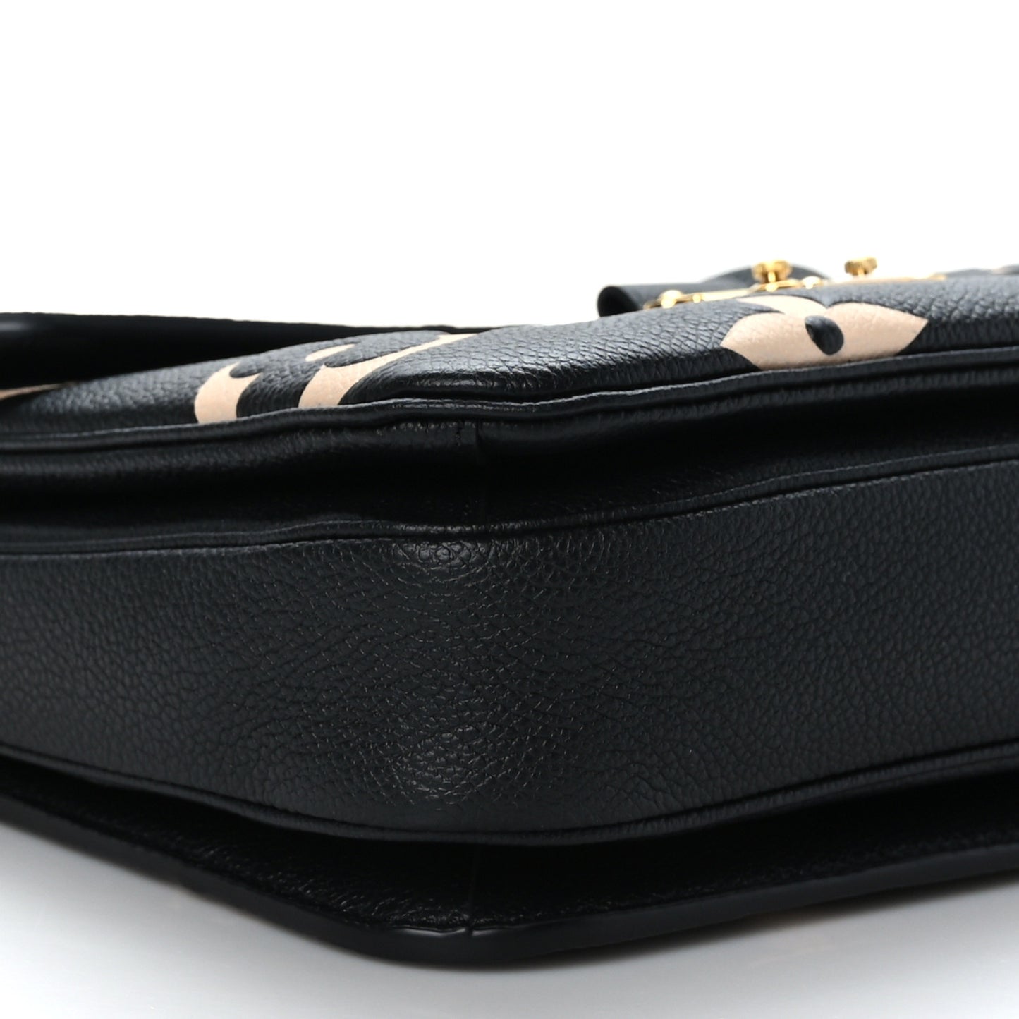 Empreinte Monogram Giant Pochette Metis Black Beige