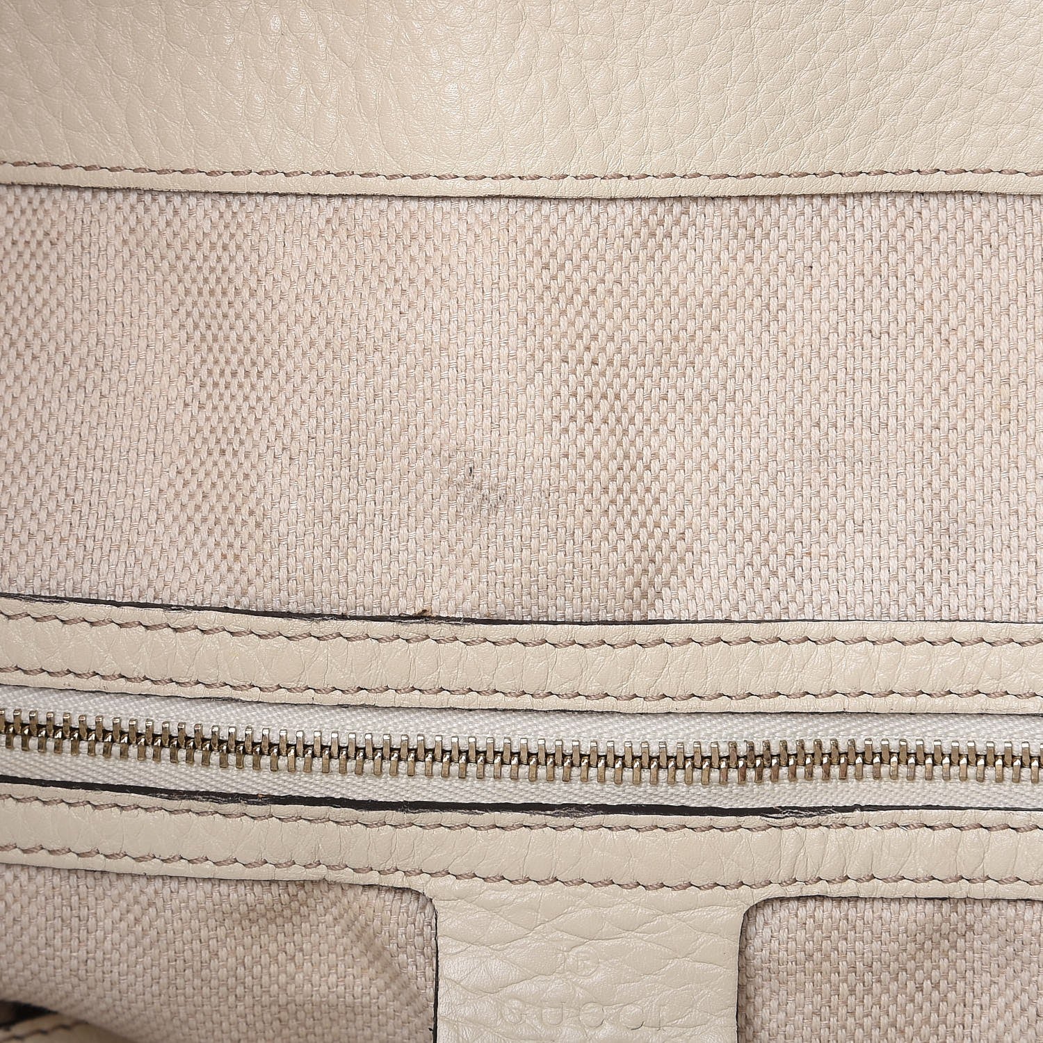 Gucci Pebbled Calfskin Large Soho Shoulder Bag Off White 7 of 15