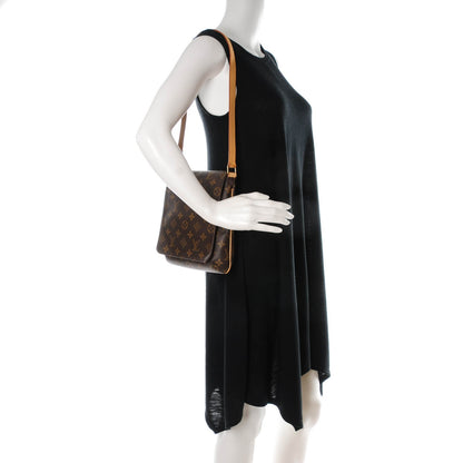 Louis Vuitton Monogram Musette Salsa 2 of 7
