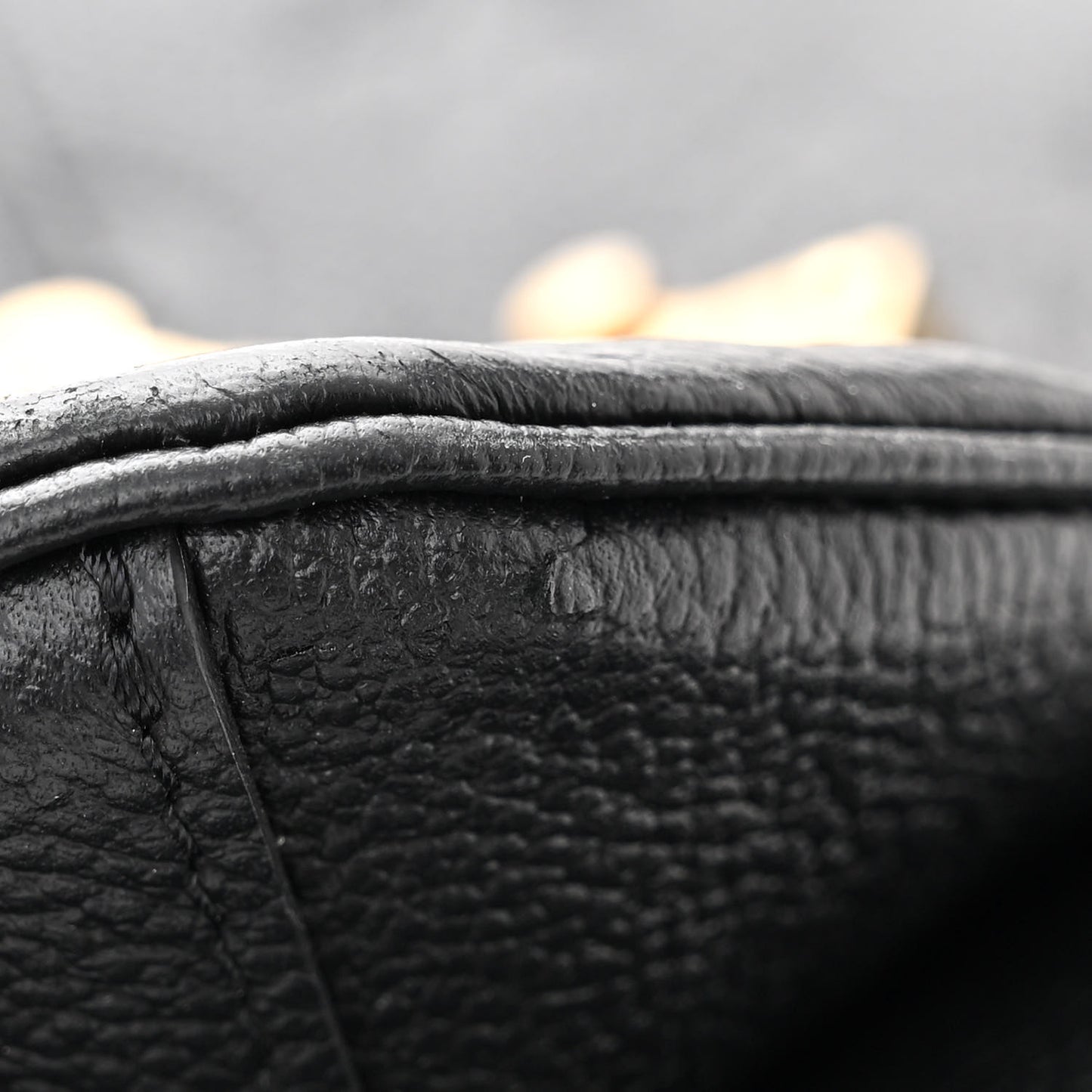 LOUIS VUITTON Empreinte Pochette Metis Black