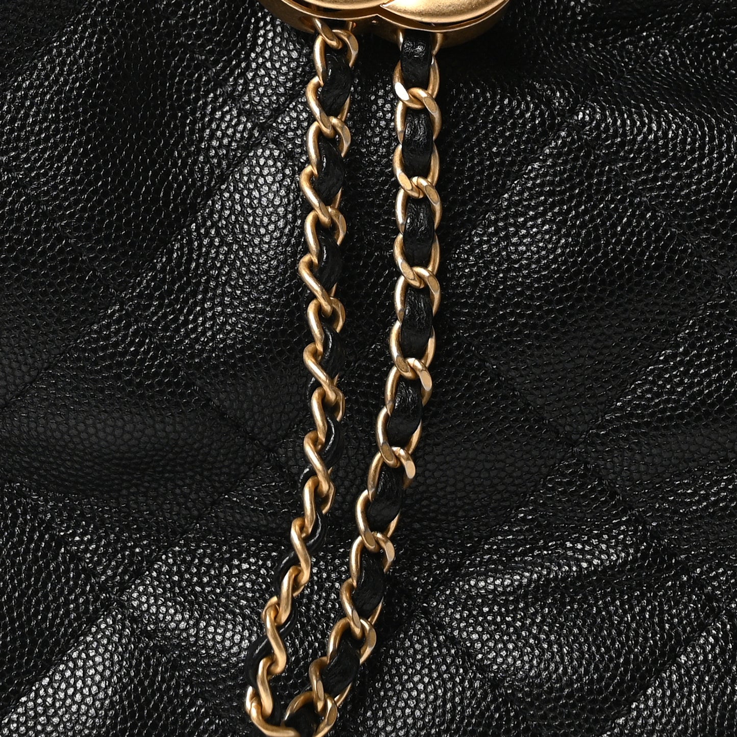 Caviar Quilted Medium Chanel 25 Handbag Black