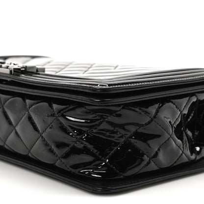 Chanel Patent Chevron Quilted New Medium Boy Flap Black 10 of 10
