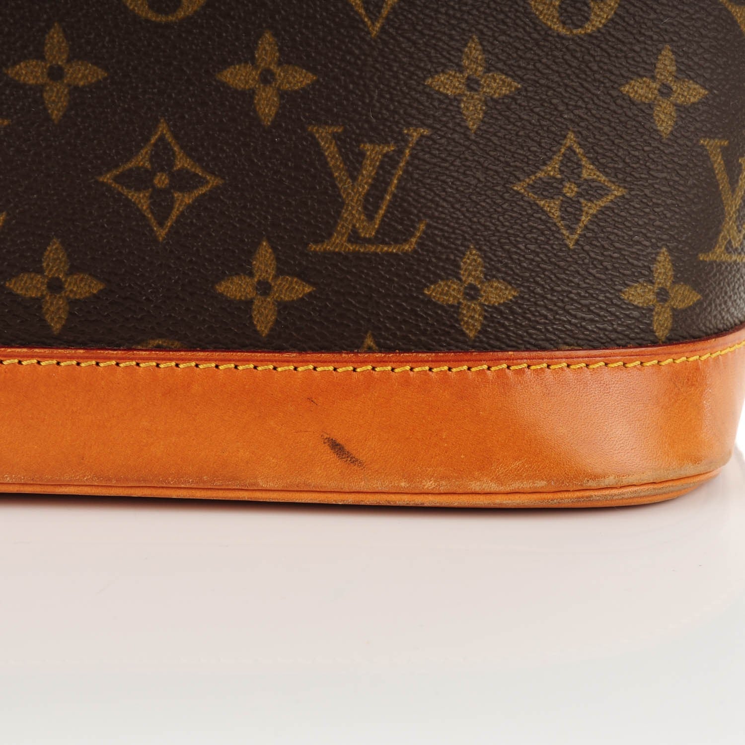 Louis Vuitton Monogram Alma PM 8 of 15