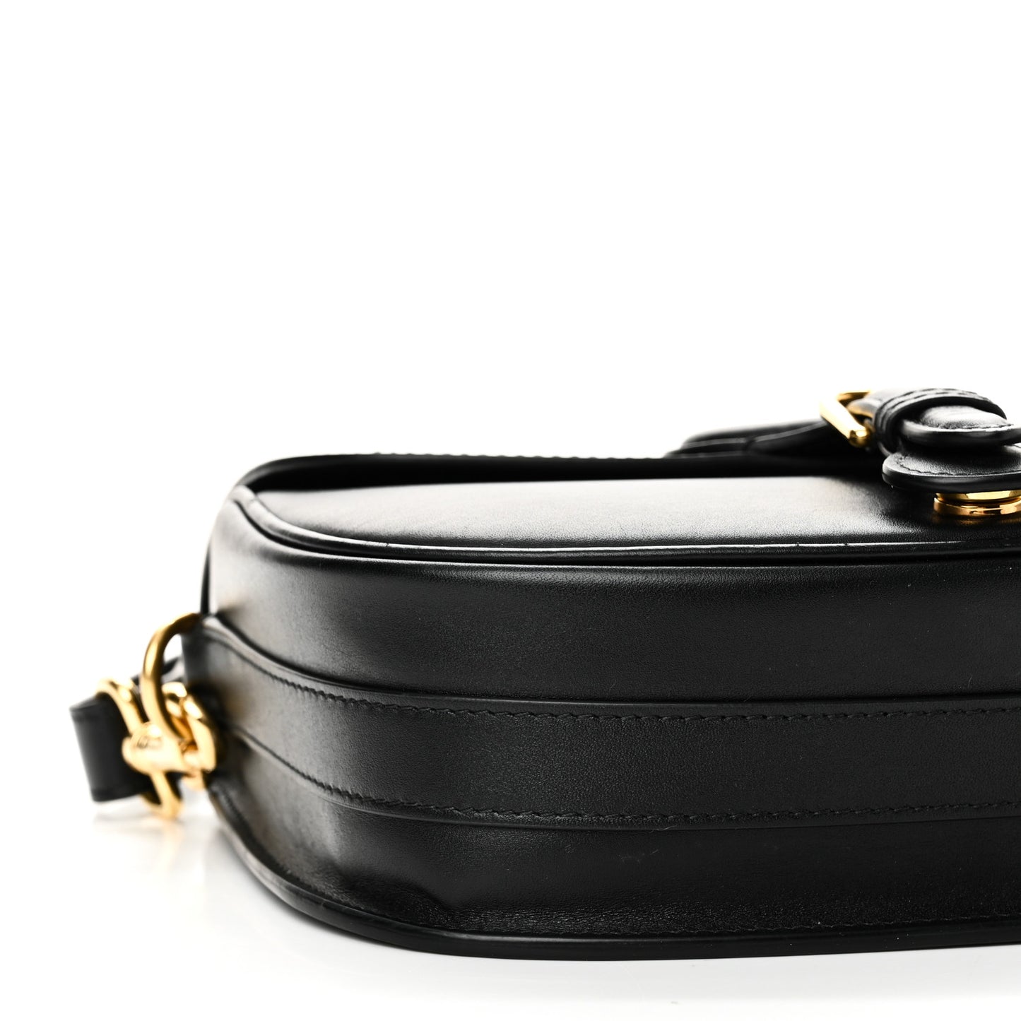 Box Calfskin Medium Bobby Flap Black