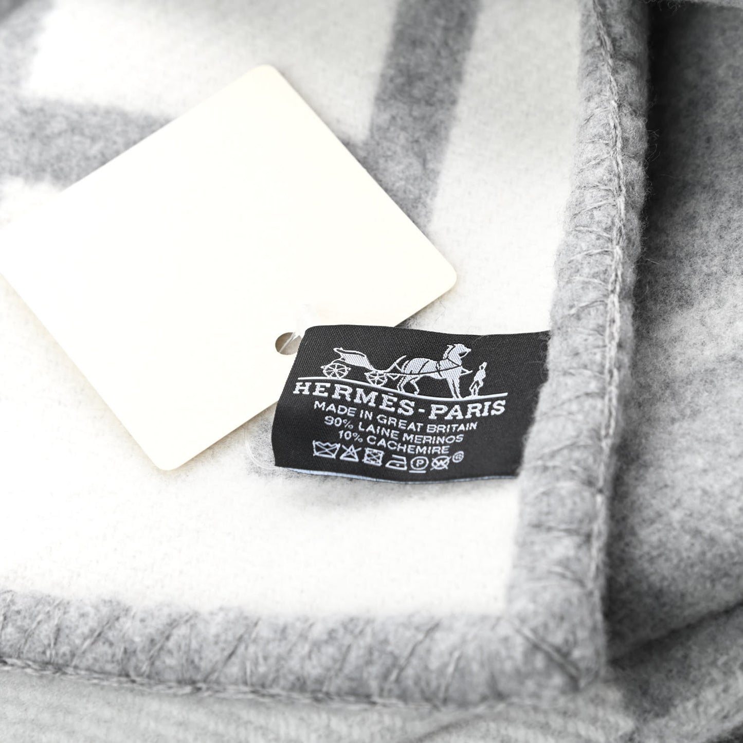 Wool Cashmere Avalon III Blanket Ecru Gris Clair