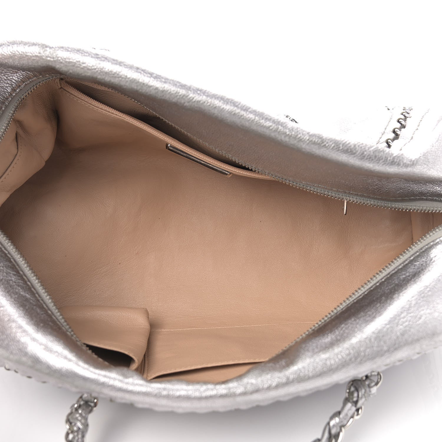 Chanel Metallic Goatskin Medium Luxe Ligne Bowler Silver 7 of 9