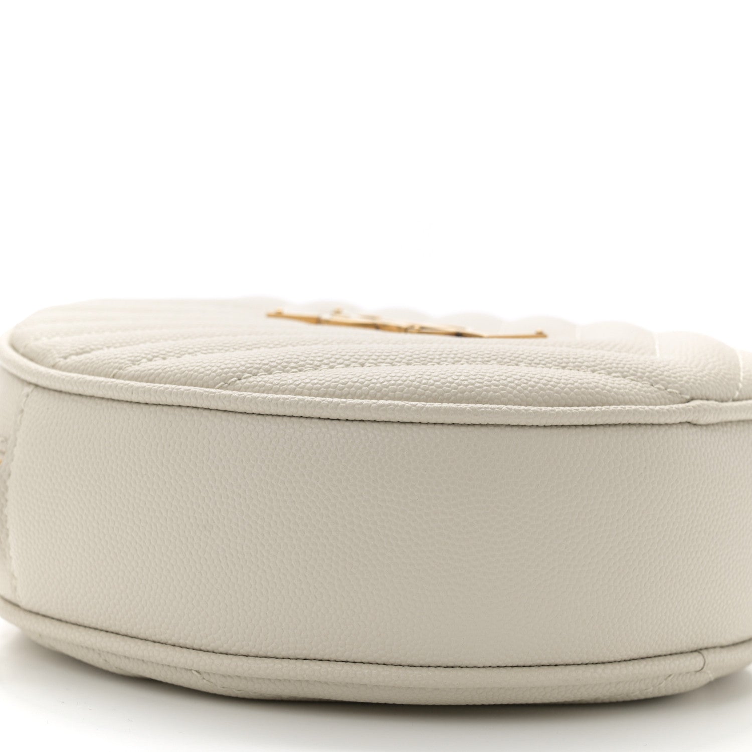 Saint Laurent Grain De Poudre Matelasse Chevron Quilted Round Vinyle Camera Bag Crema Soft 9 of 10