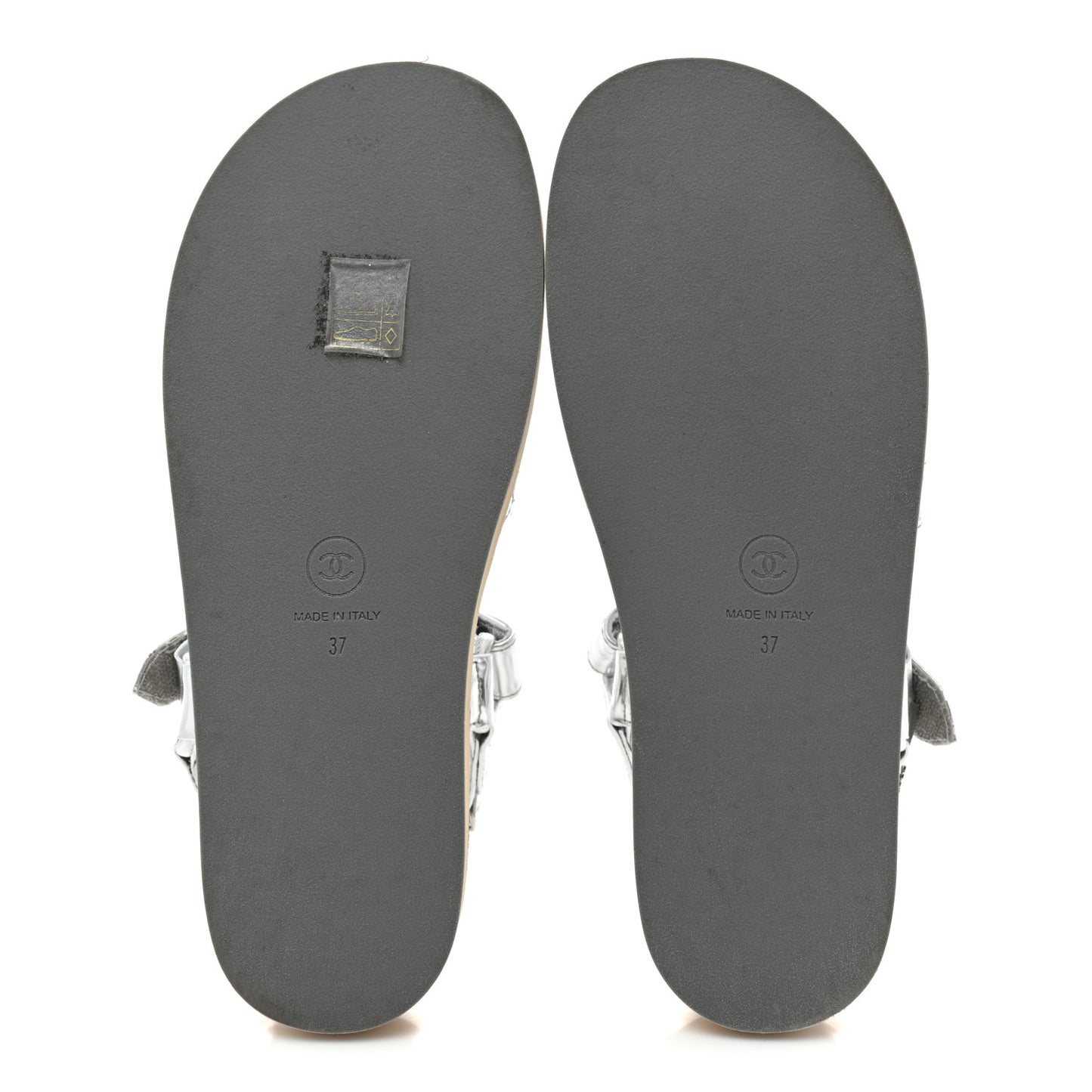 Metallic Laminated Goastkin Chain Flat Sandals 37 Silver