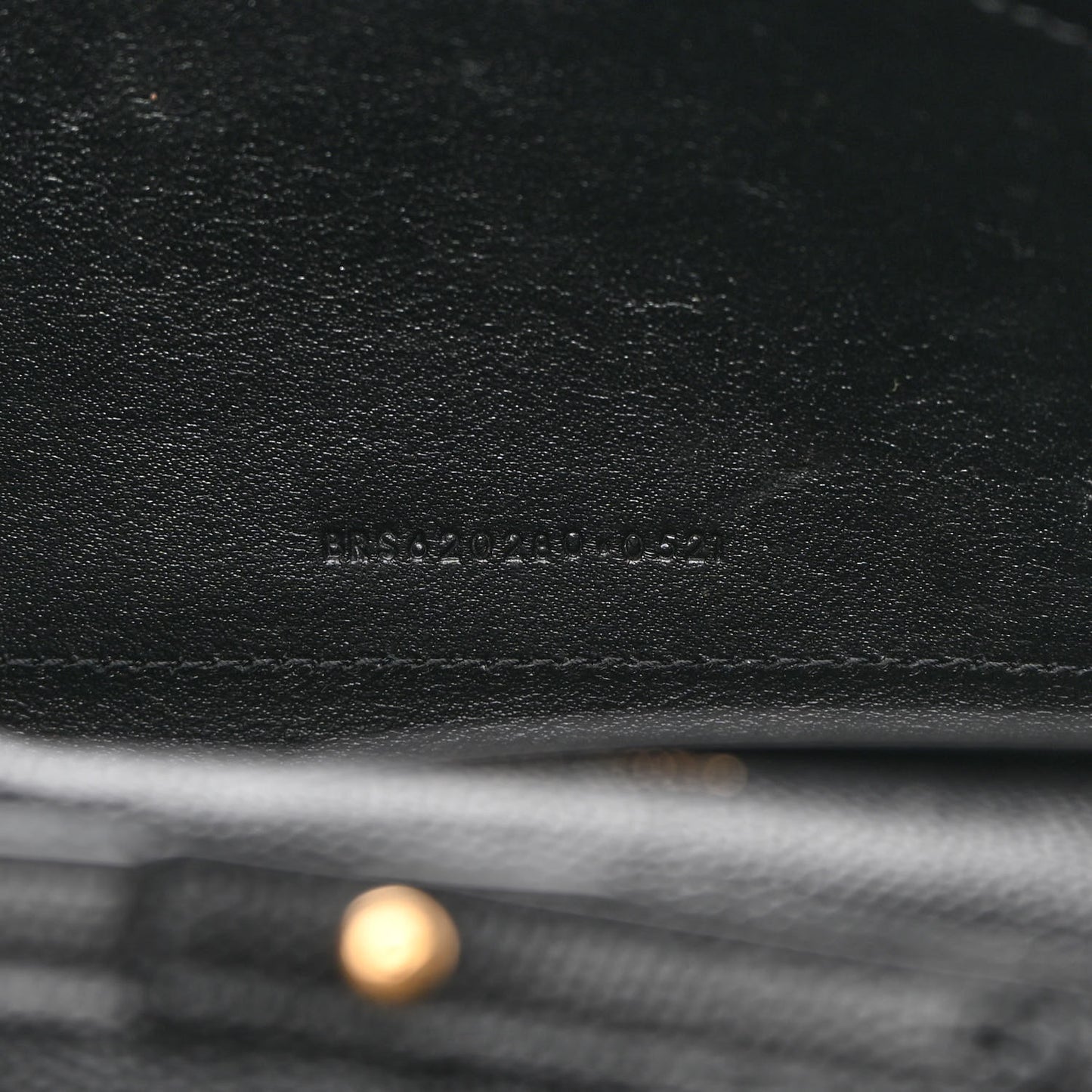 Grain De Poudre Mixed Matelasse Triquilt Monogram Chain Wallet Black