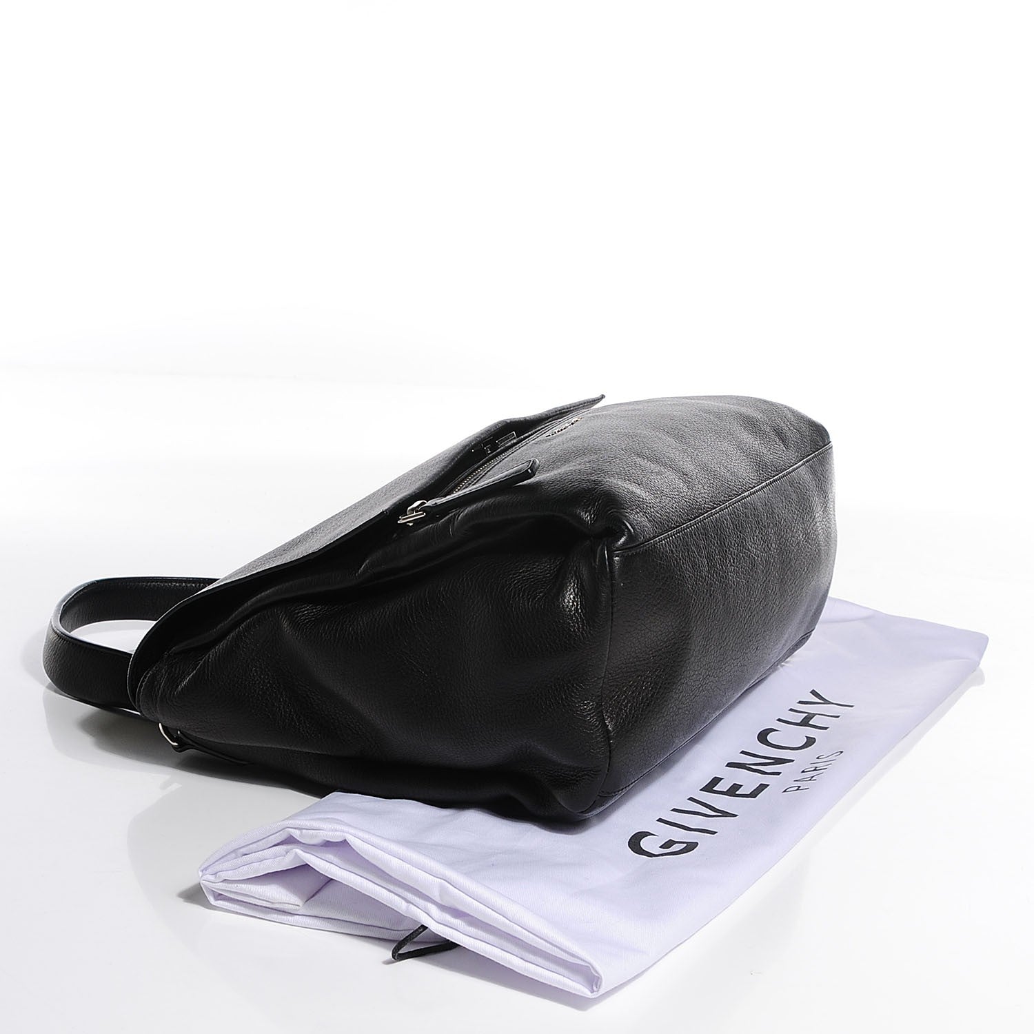 Givenchy Waxy Grained Calfskin Medium Pandora Pure Flap Bag Black 4 of 9